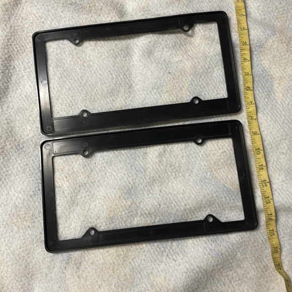 Set of 2 pet license plate frames from Animal Rescue site - Picture 5 of 5
